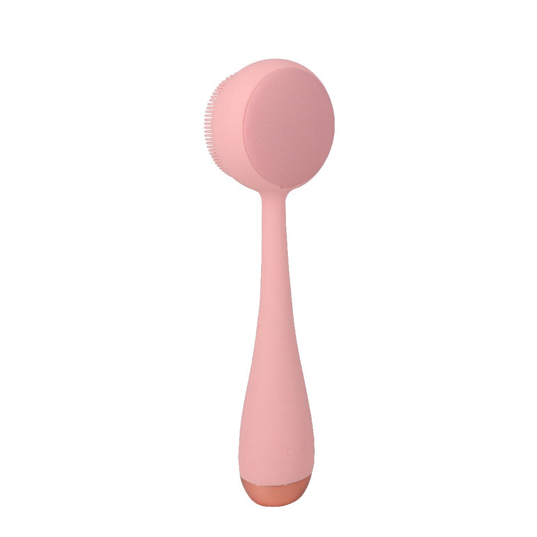 AT-4003-EBlush?PMD Clean Body in blush featuring exfoliator attachment